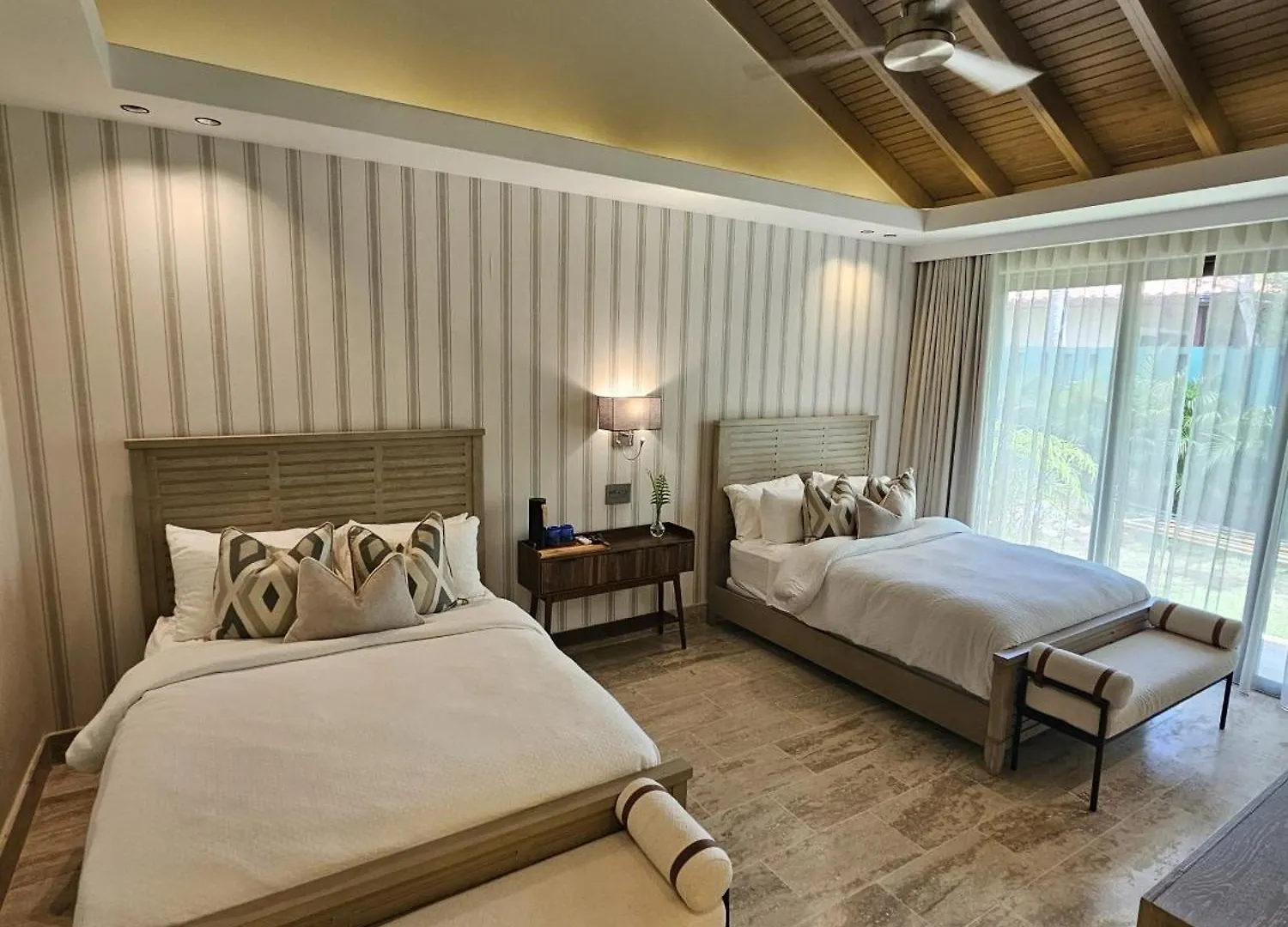 Modern Villa With Maid And Pool In Casa De Campo Los Cajuiles