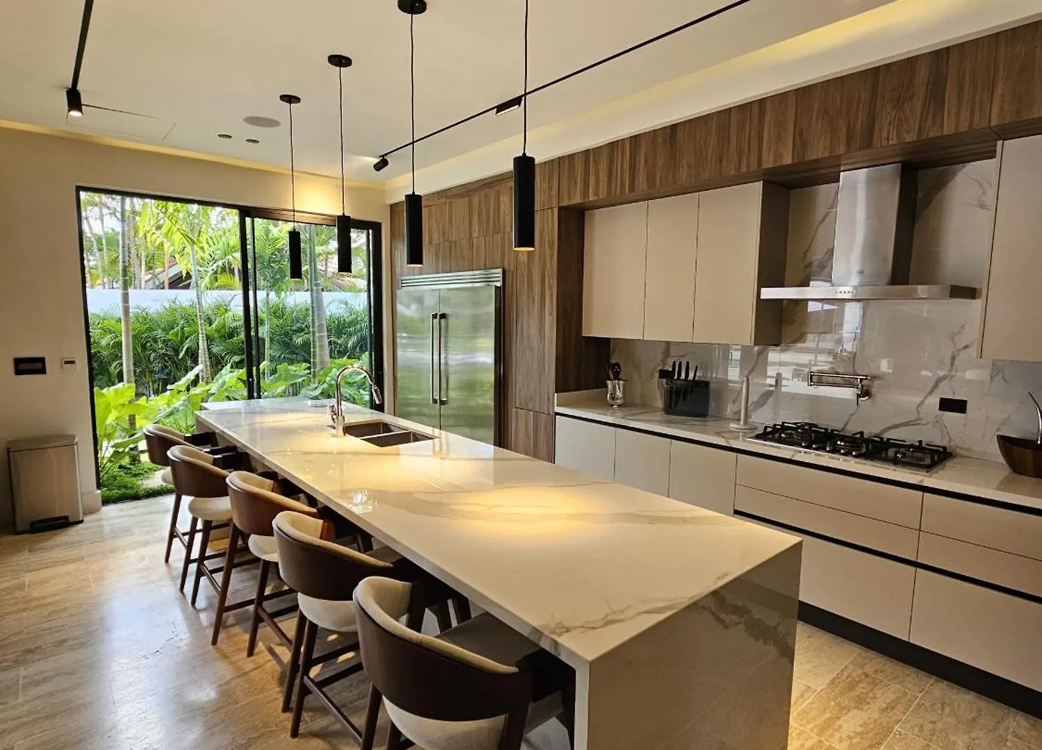 Modern Villa With Maid And Pool In Casa De Campo Los Cajuiles