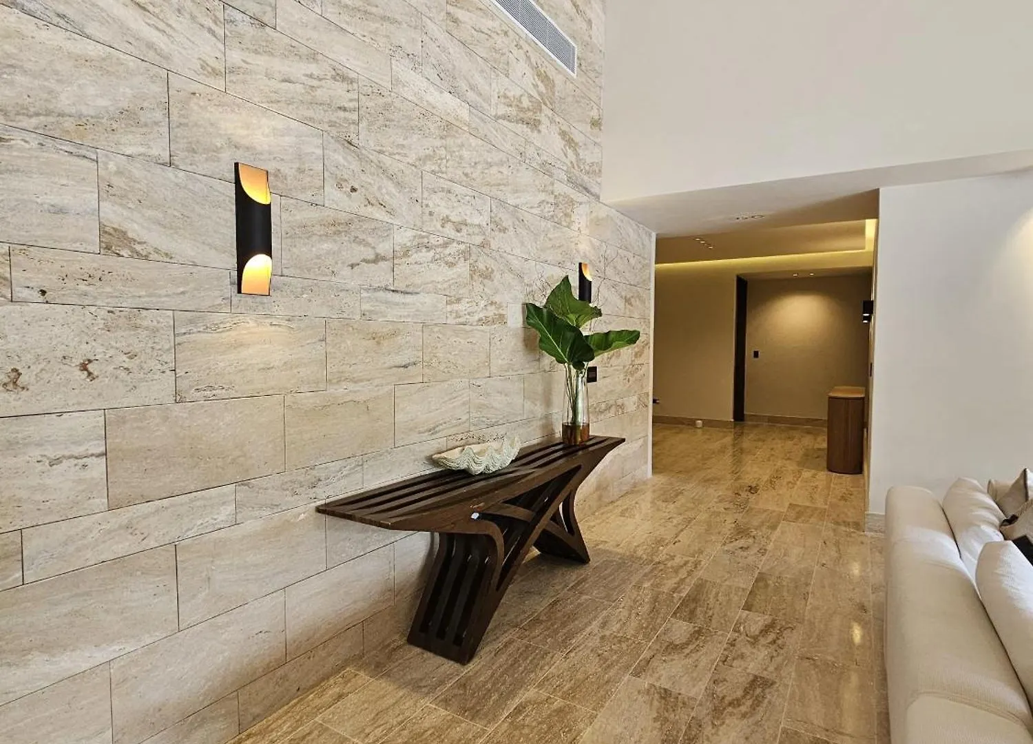 Modern Villa With Maid And Pool In Casa De Campo Los Cajuiles