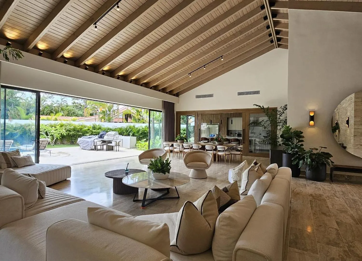 Modern Villa With Maid And Pool In Casa De Campo Los Cajuiles Repubblica Dominicana